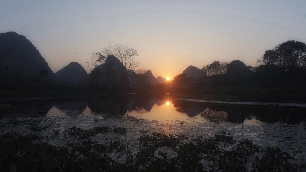 Hotel Zen Box House à Yangshuo Extérieur photo